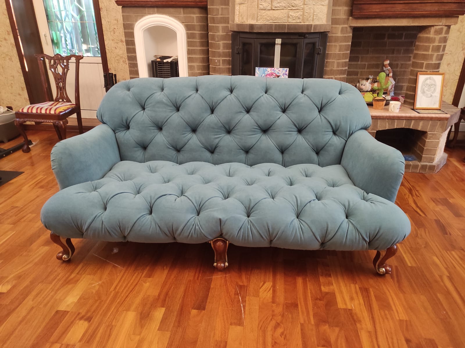 Перетяжка дивана. Армянск